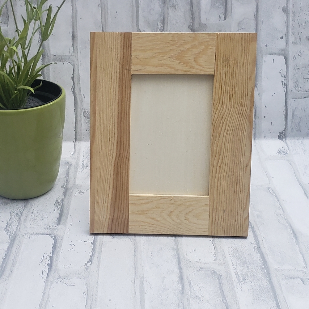 Plaid Unpainted Wood Frame